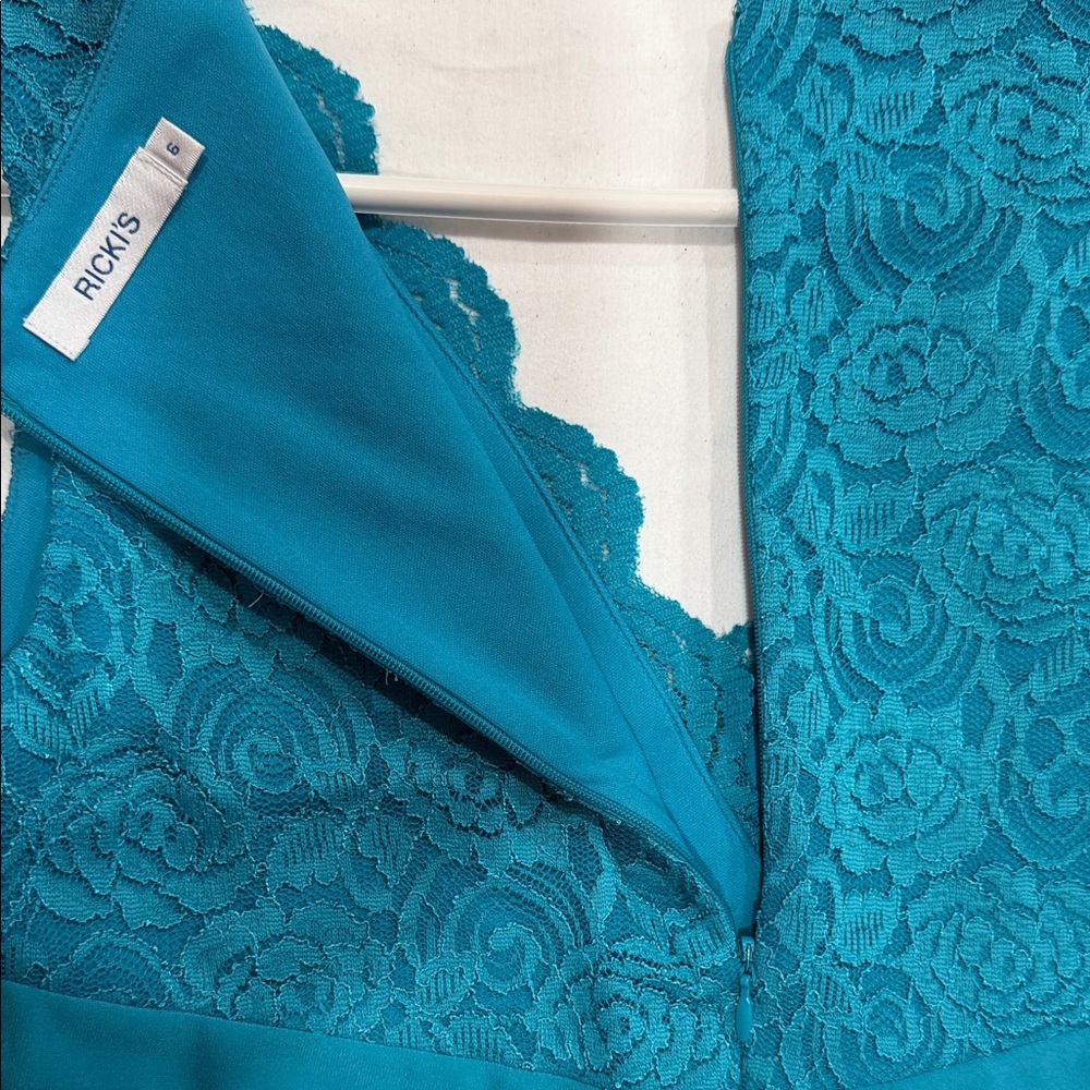 Ricki's Teal Lace Midi Dress - Picture 7 of 7